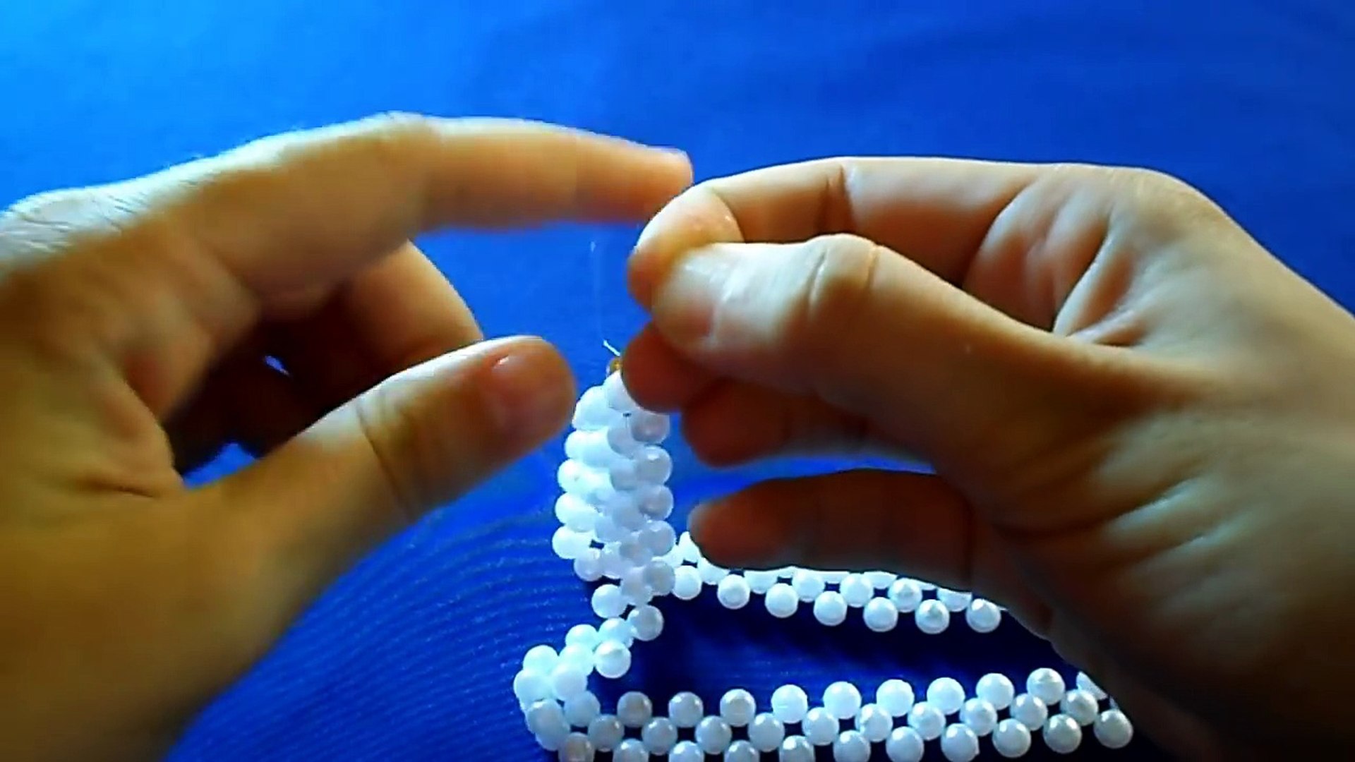 ⁣Ожерелье из Бусин и Бисера Мастер Класс! Колье из бисера и бусин / Necklace of Busins and Beads!