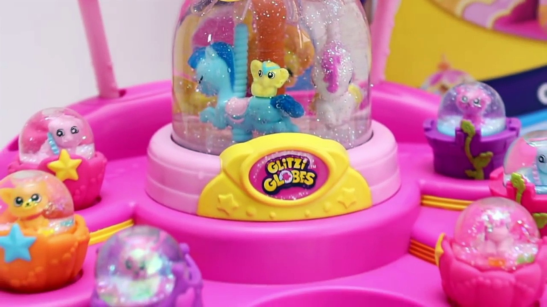 glitzi globes carousel