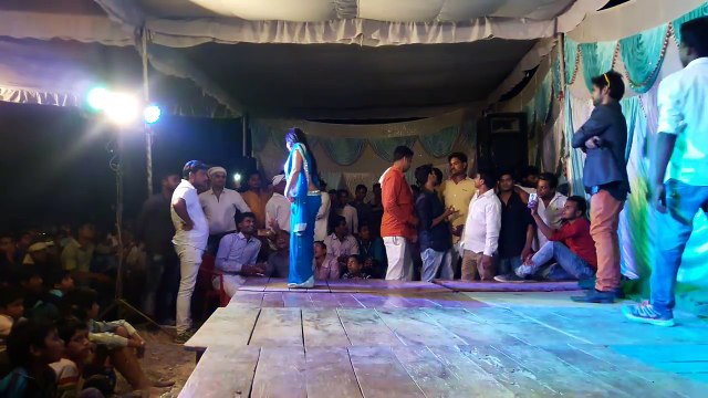 सईया का कडा ना होला जडा मे live bhojpuri show .saiya ka khada na hola jada me.