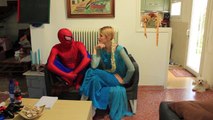 FROZEN ELSA becomes SPIDER ELSA! w/ Spiderman & Pink Spidergirl ★ SUPERHEROES Fun IRL :) ★