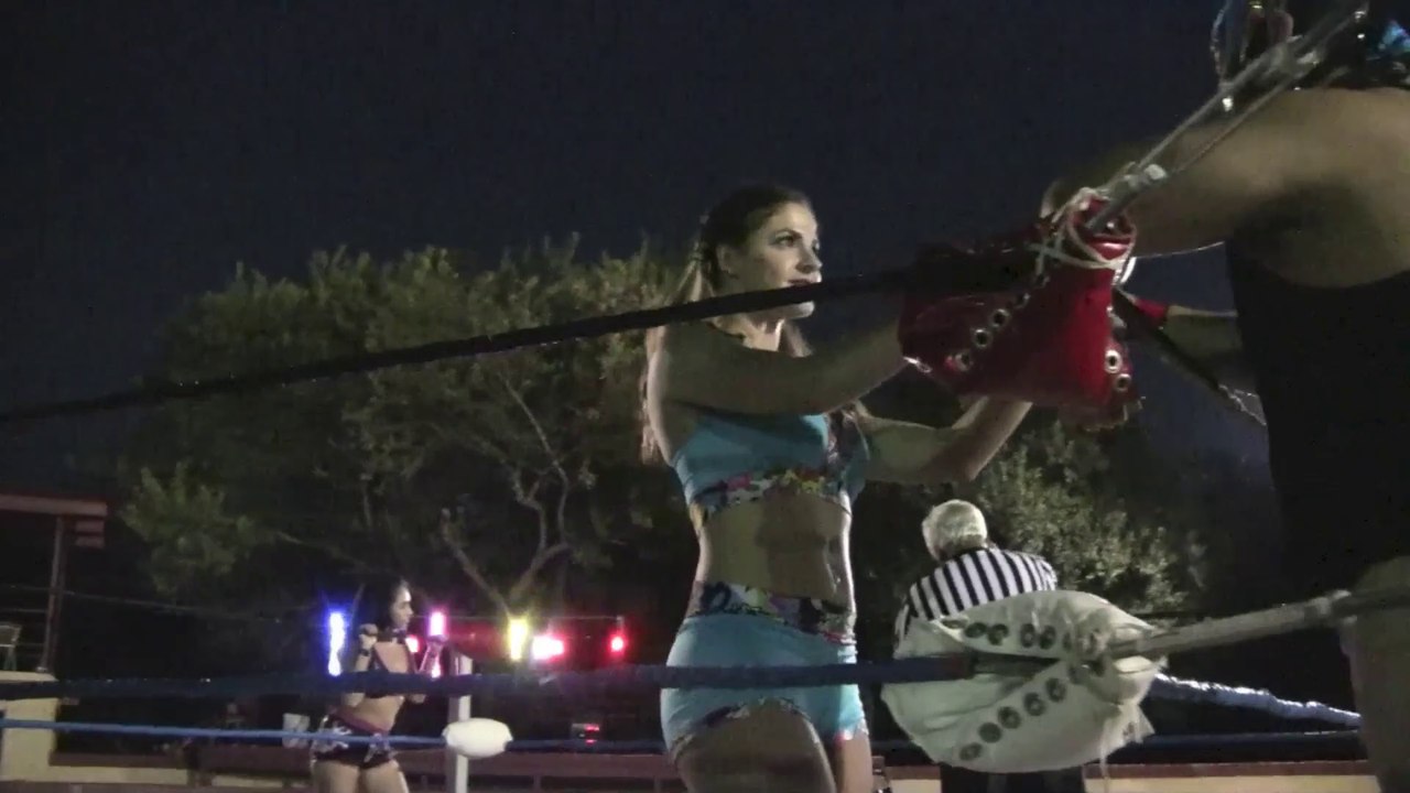 Jaivo Sexto & Princess Miranda Salinas vs Pantera Blanca & Christi Jaynes