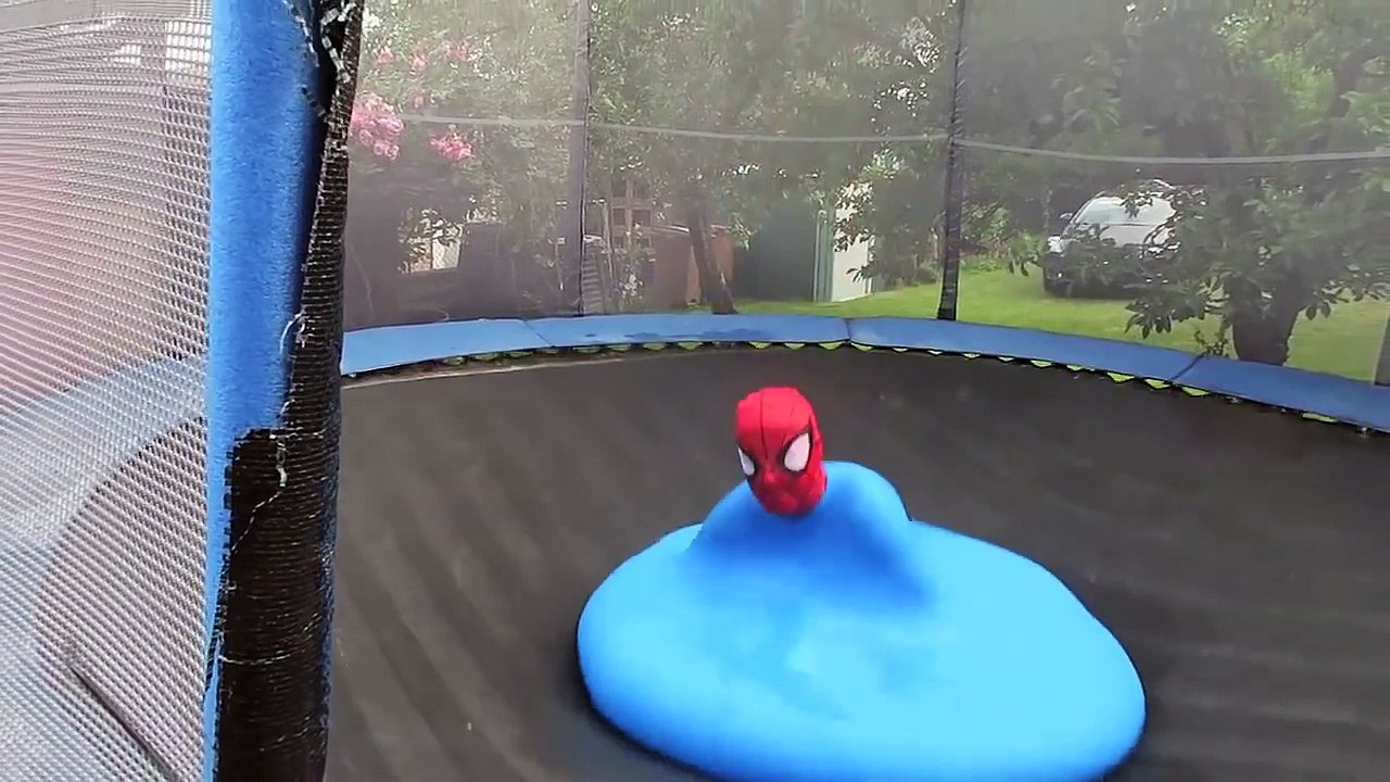 Spiderman in Giant Water Balloon Jumping and Dancing! Funny Superheroes