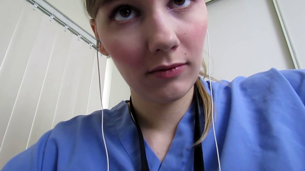 [BINAURAL ASMR] Nurse Roleplay: Scalp Check (personal attention, scalp massage)
