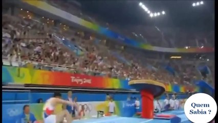 MOMENTOS MAIS CONSTRANGEDORES DO ESPORTE | ACIDENTES E FAILS DURANTE COMPETIÇÕES