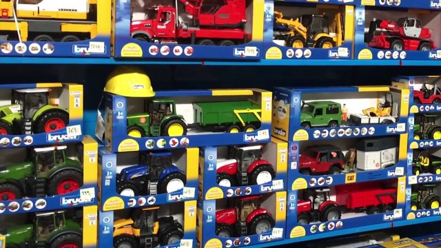 BRUDER toys NEWS Tror Fendt, Claas, Case, Truck Mack Mercedes Benz