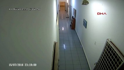 Hulusi Akar ve Yaşar Güler'in tutulduğu koridordan ilk görüntüler