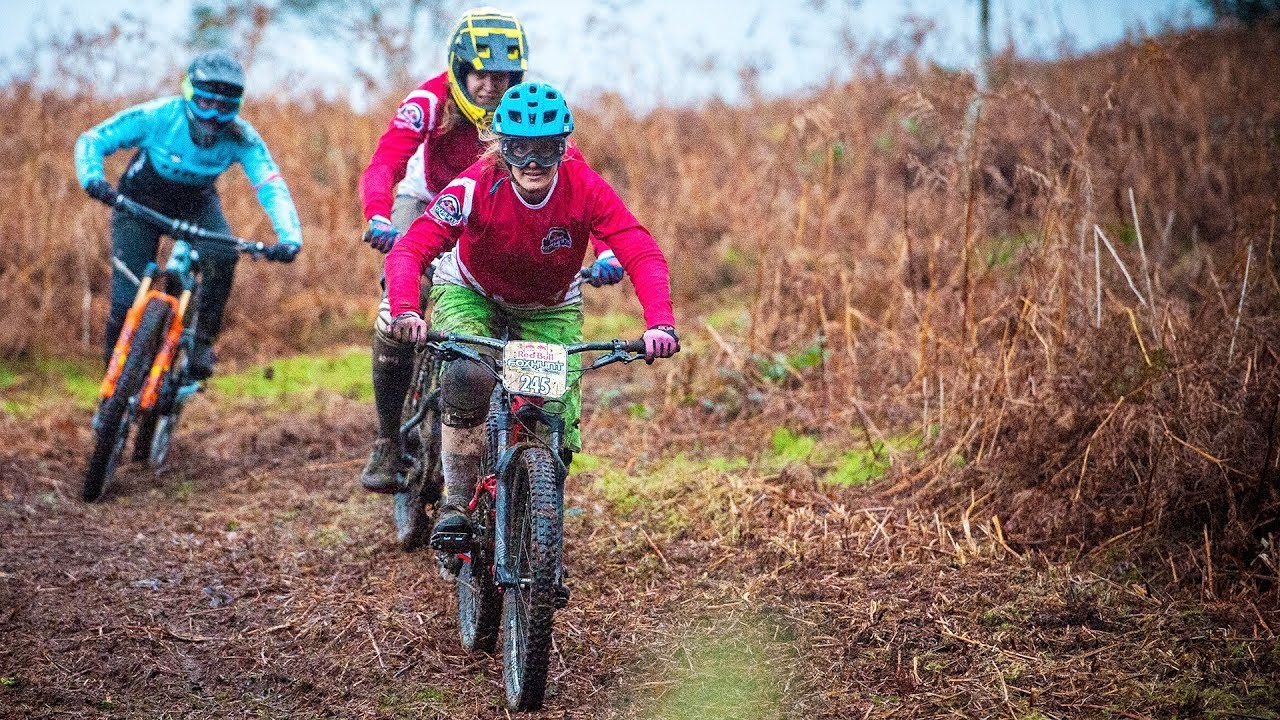Katy Winton vs 200 riders, who wins? | Red Bull Foxhunt 2017