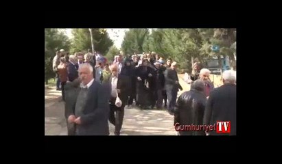 Liseli Helin’in mezarı başında duygu seli