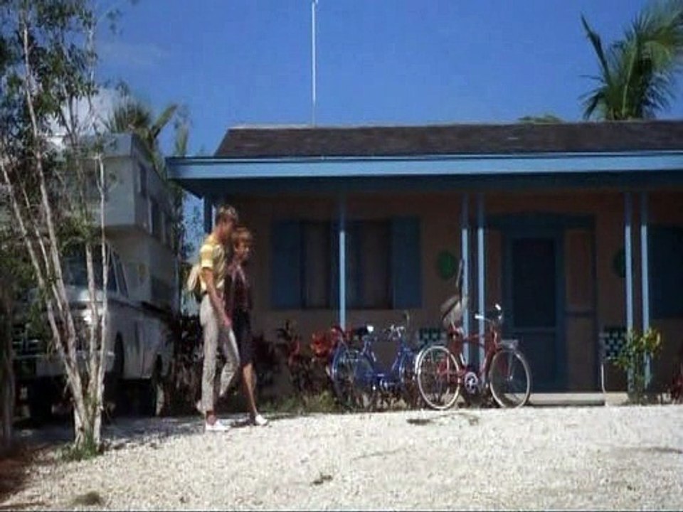 Flipper 1964 S02e28 Deep Waters