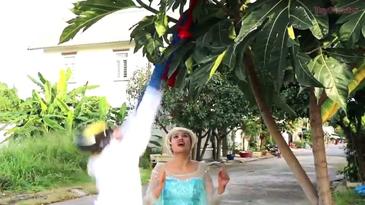 Baby Spiderman vs Snake & Syringe! w/ Frozen Elsa, Venom, Doctor Wolverine & Ball Pit in Real Life