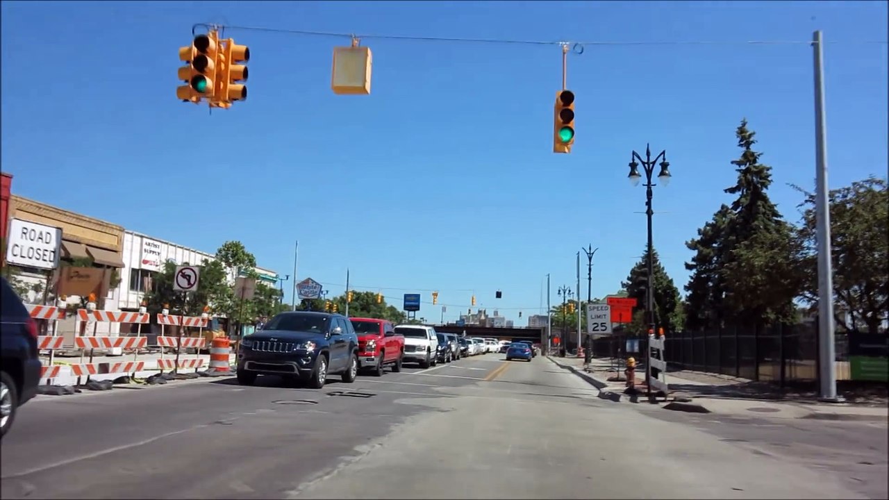 DETROIT LIGHT RAIL SYSTEM BEING CONSTRUCTED (1)