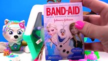 Doc McStuffins Helps Paw Patrol Everest, Mickey Mouse, Olaf & Findo with Broken Legs