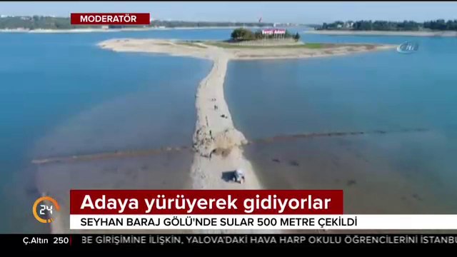 Adaya yürüyerek gidiyorlar