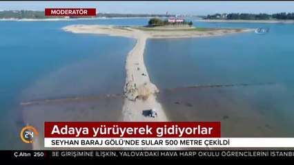 Adaya yürüyerek gidiyorlar