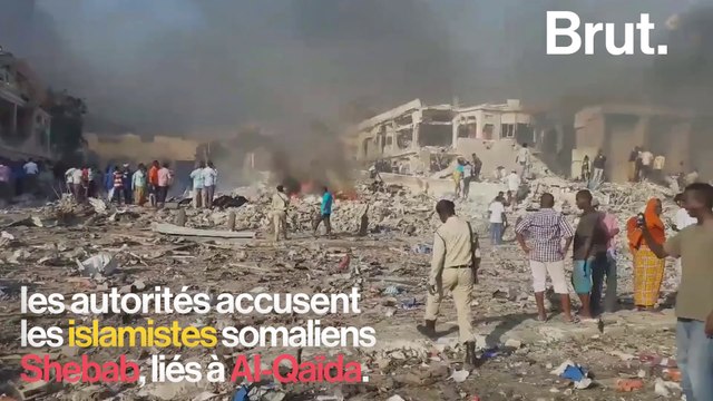 Plus de 300 morts dans un attentat à Mogadiscio