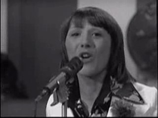 MARIE EUROVISION 1973 "UN TRAIN QUI PART"