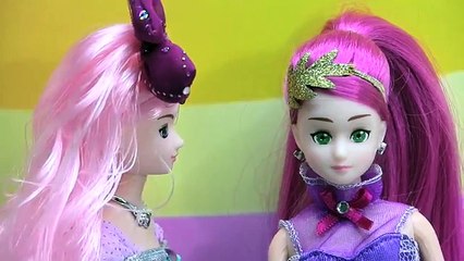 뱀파이어가 된 안나와 시크릿쥬쥬 아이린 로사 쥬쥬 -바비 인형 장난감 영화