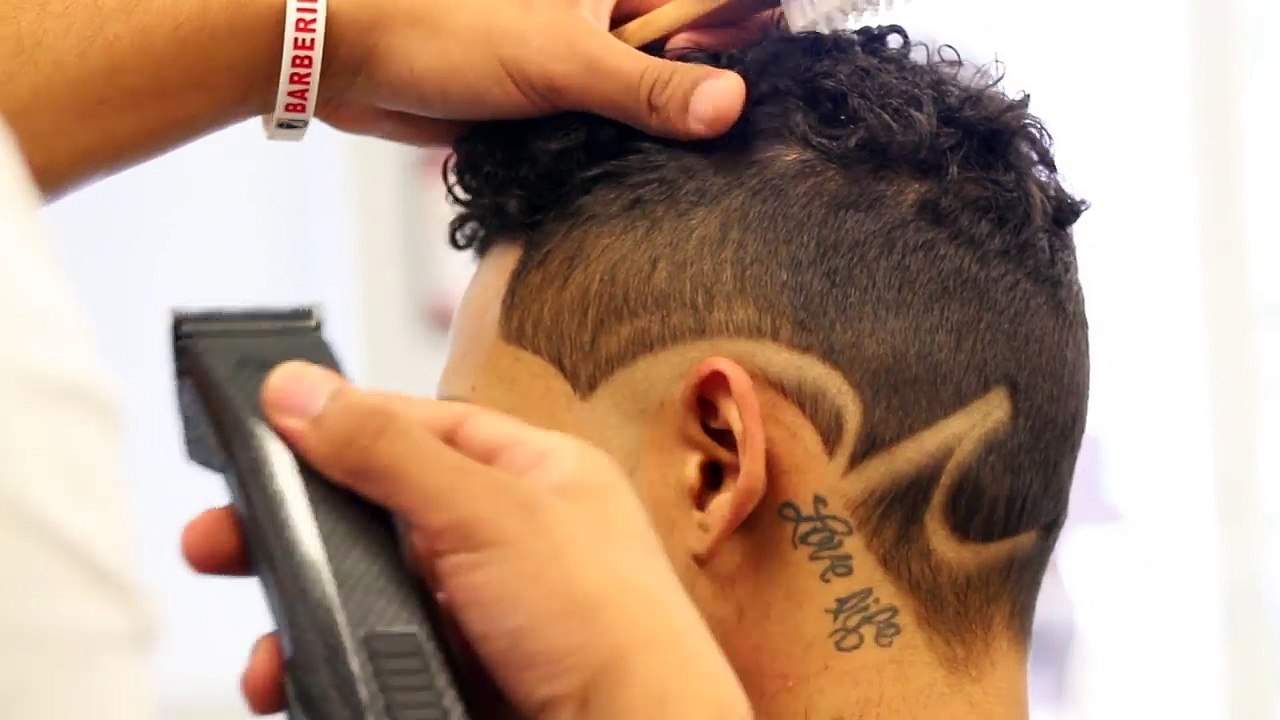 How to do Faded Design Haircut | Barber Tutorial
