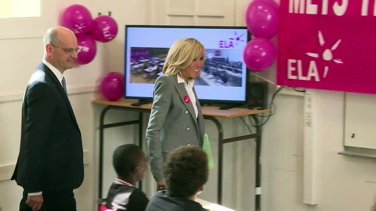 Brigitte Macron: une dictée pour sensibiliser aux maladies rares