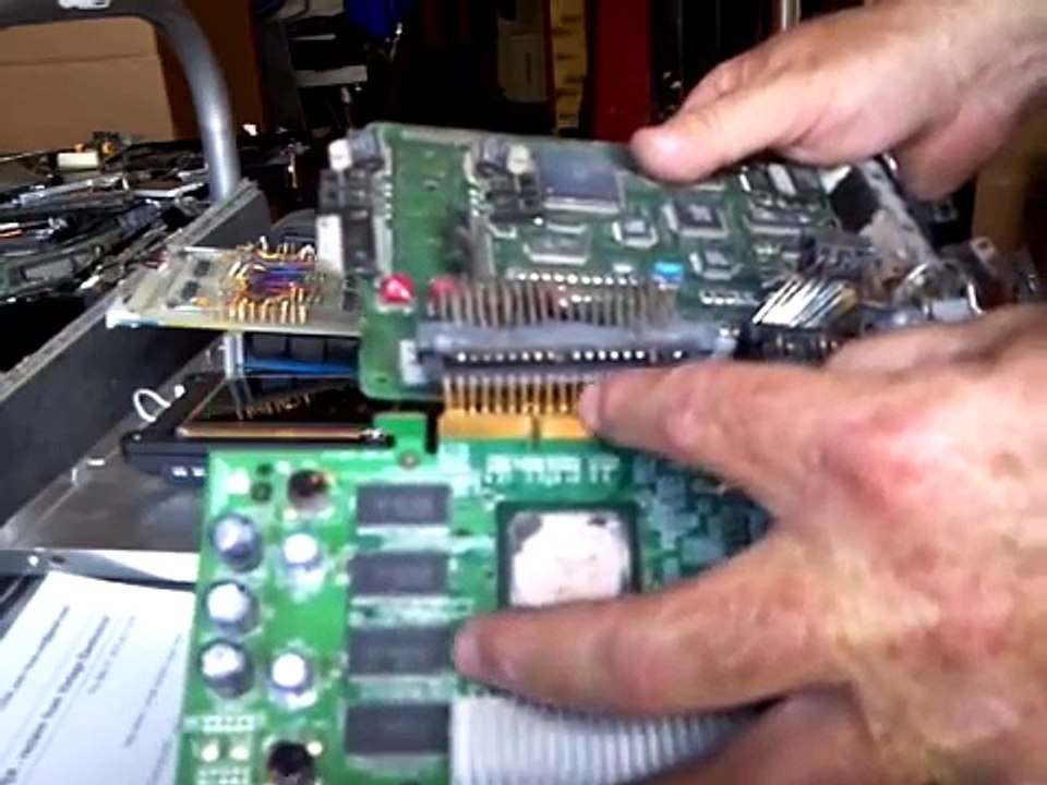 How To Identify GOLD, Brass, Painted Gold, etc. In Electronic Circuit Boards