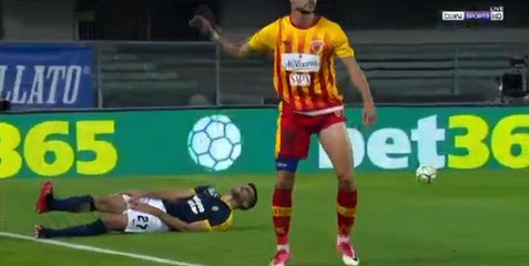 Luca Antei RED CARD l HD - Verona	0-0	Benevento 16.10.2017