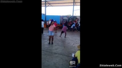 El Pasito Perron Bailando Un Cumbion Guaracha En La Fiesta Impresionante Pareja De Baile