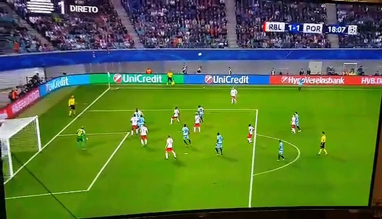GOLO de Aboubakar aos 19 minutos empata a partida! VÊ AQUI!