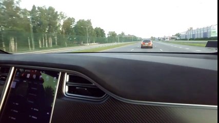 Tesla Model X P90D vs BMW M5 F10....Wait for it.