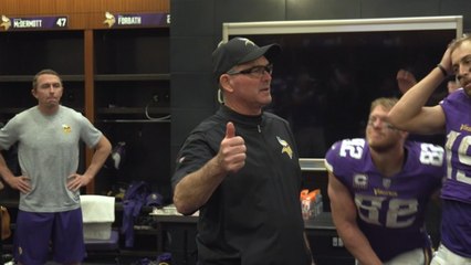 Mike Zimmer pumps up Vikings locker room after Week 6 win