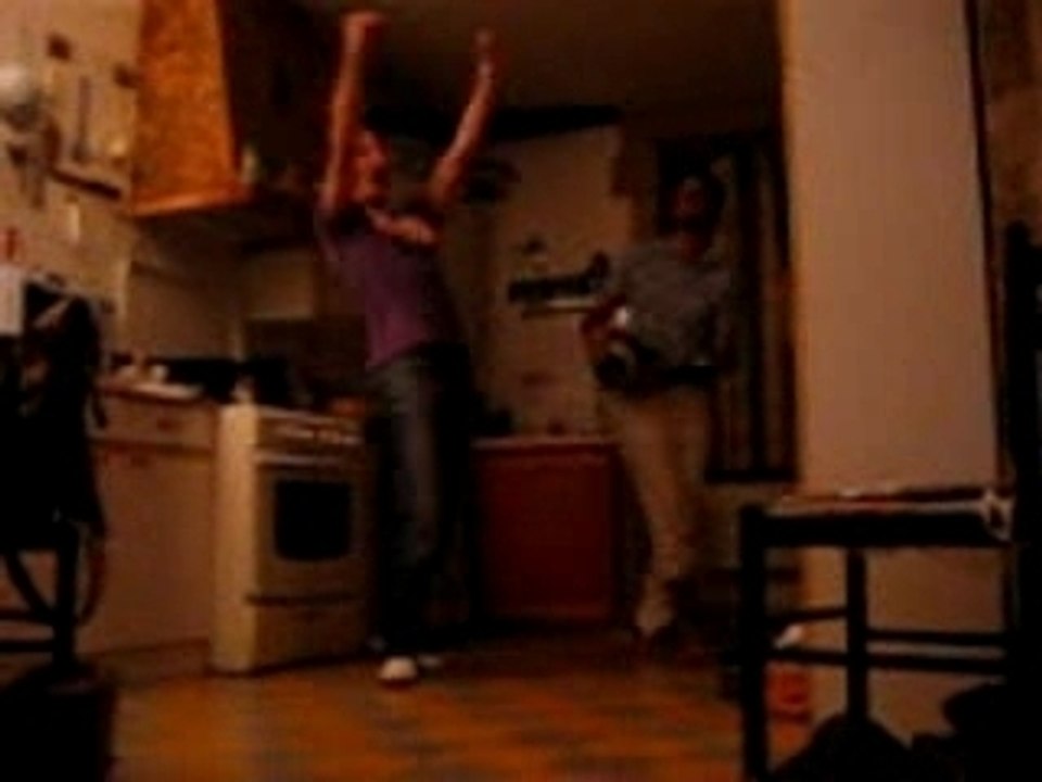 Concours de jongle entre Fred, Ben et Phil's