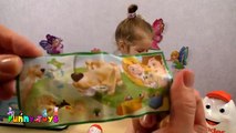 БОЛЬШОЙ Киндер Сюрприз из Германии | KINDER UBERRASCHUNG | Девочка открывает КИНДЕР ЯЙЦО с игрушками