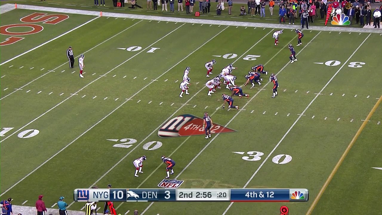 Isaiah McKenzie won't stop zig-zagging on punt return