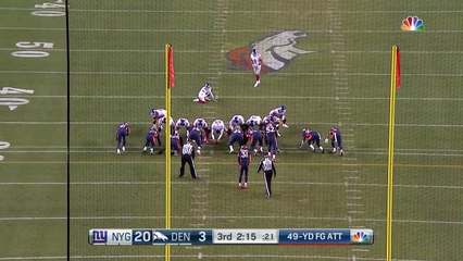 Denver Broncos defensive end Adam Gotsis blocks New York Giants field goal attempt