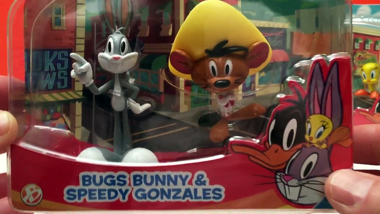 LOONEY TUNES CHARACTERS Bugs Bunny Daffy Duck Tweety Bird Road Runner