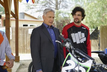 HD Watch NCIS (Video HD) Season 15 Episode 4: Skeleton Crew