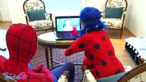 Mucize Uğur Böceği ve Örümcek Adam Korku Filmi Seyrediyor! Scream Joker Spiderman Ladybug