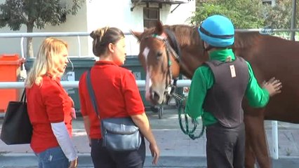 Kadın Seyis Adayları Ders Başı Yaptı