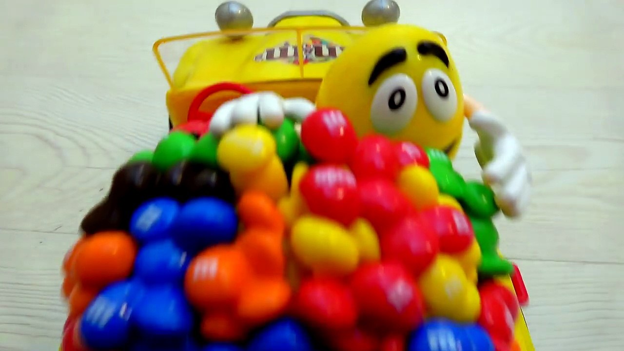 Crazy Candy! Bad Kid eating a lot of CANDY Food Nursery Rhymes Song for Children-PeP7fCGMu0s