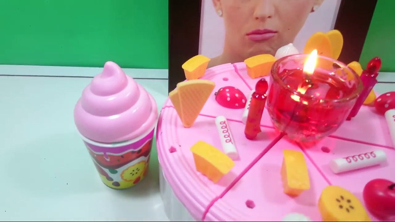 Eating BIRTHDAY TOY CAKES!!! Klunatik TNT Dinner #39 _ ASMR eating sounds no talk-XrtMralmXQU