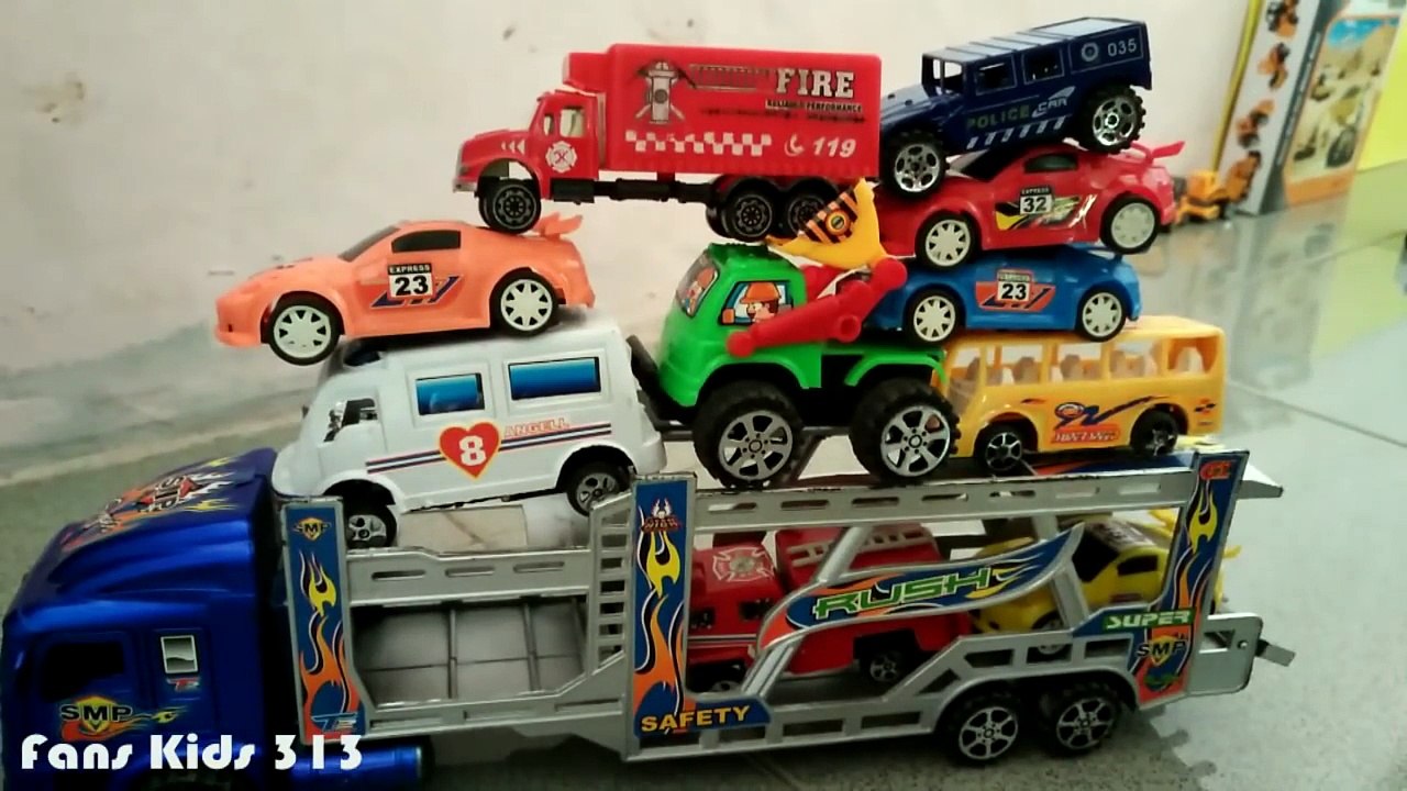 Mainan Anak Truk besar mengangkut truk containner dan banyak mobil
