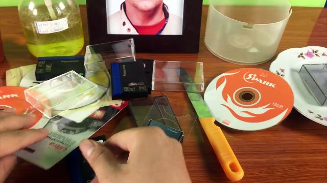 Eating Compact Disc & Mini DV Cassette!!!Kluna Tik TNT Dinner #79 _ ASMR eating sounds no talk-bHJcE0d2azo