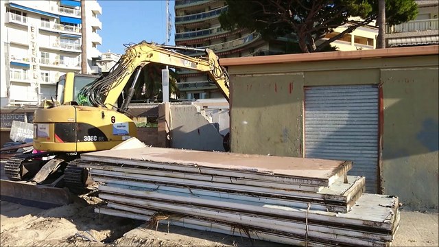 La démolition des plages privées a commencé à Juan-les-Pins