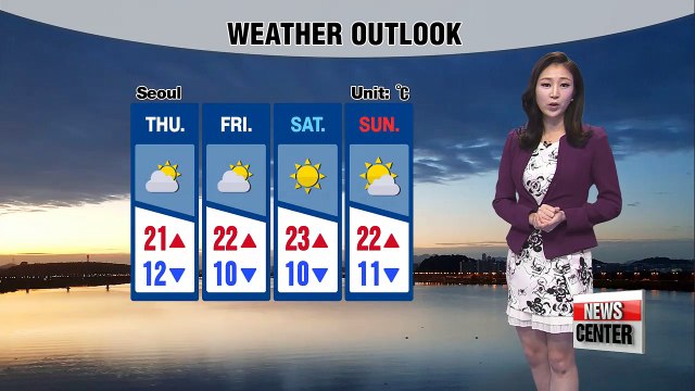 Cloudy tomorrow, with showers on the east coast _ 101717