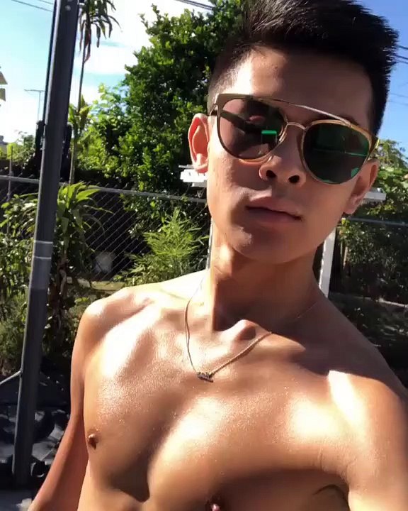 doesyourfatherknow - RICHY - Instagram