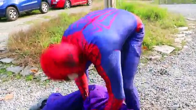 Frozen Elsa ARRESTED in Jail w/ Red Dress Spiderman Joker Cop Poison Ivy Black Spidey Hulk Monster