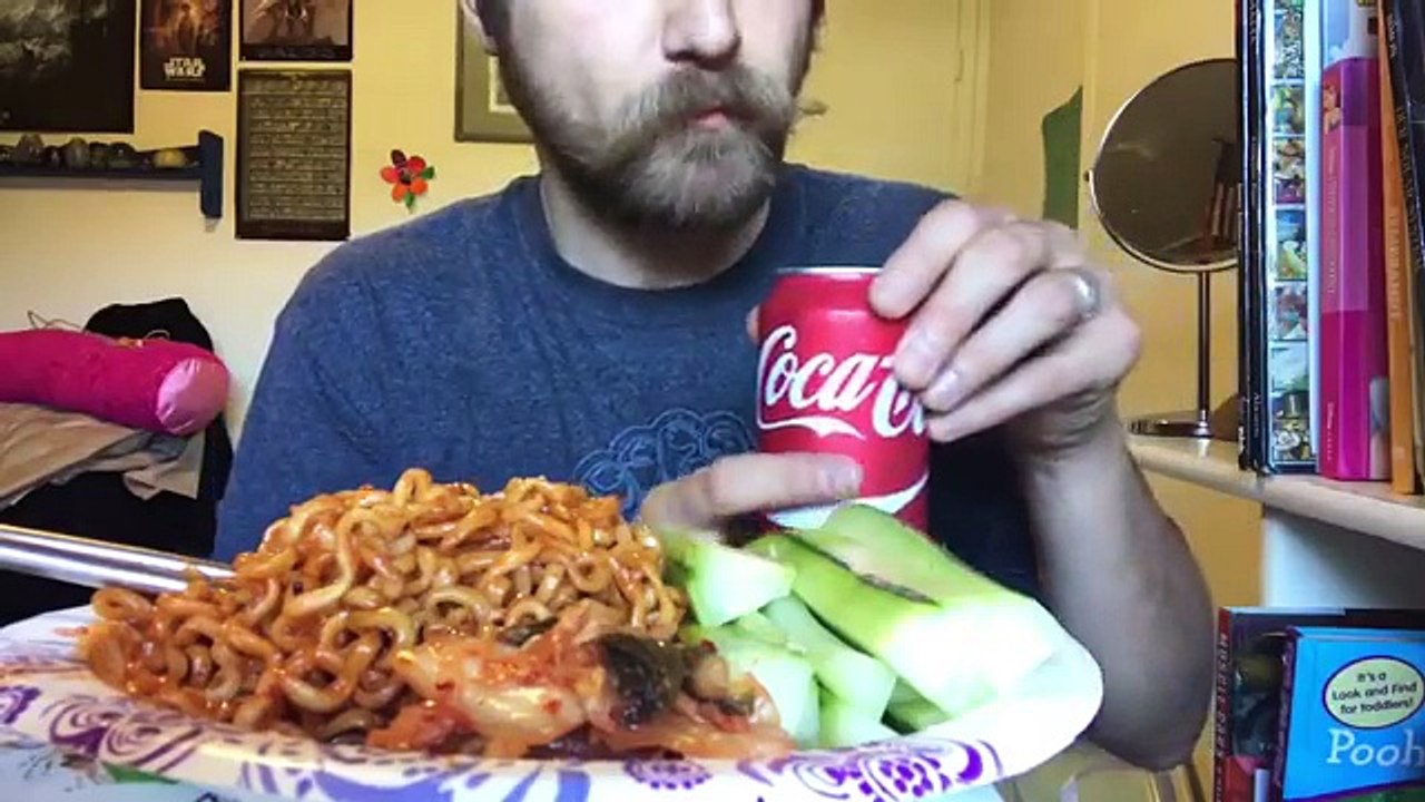 ASMR Eating Spicy Noodles