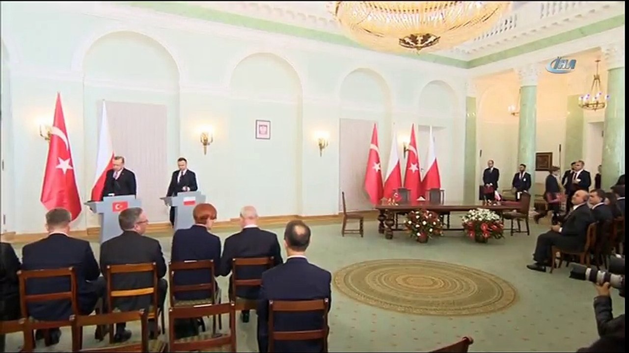 Cumhurbaşkanı Erdoğan: ''Türkiye Cumhuriyeti ve Polonya Cumhuriyeti''