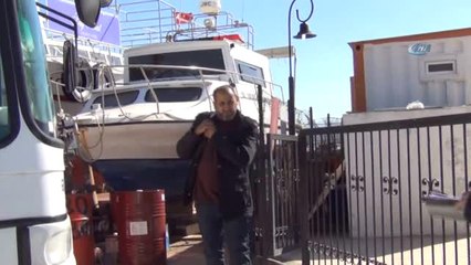 Ayvalık'ta 54 Kaçak Göçmen Yakalandı