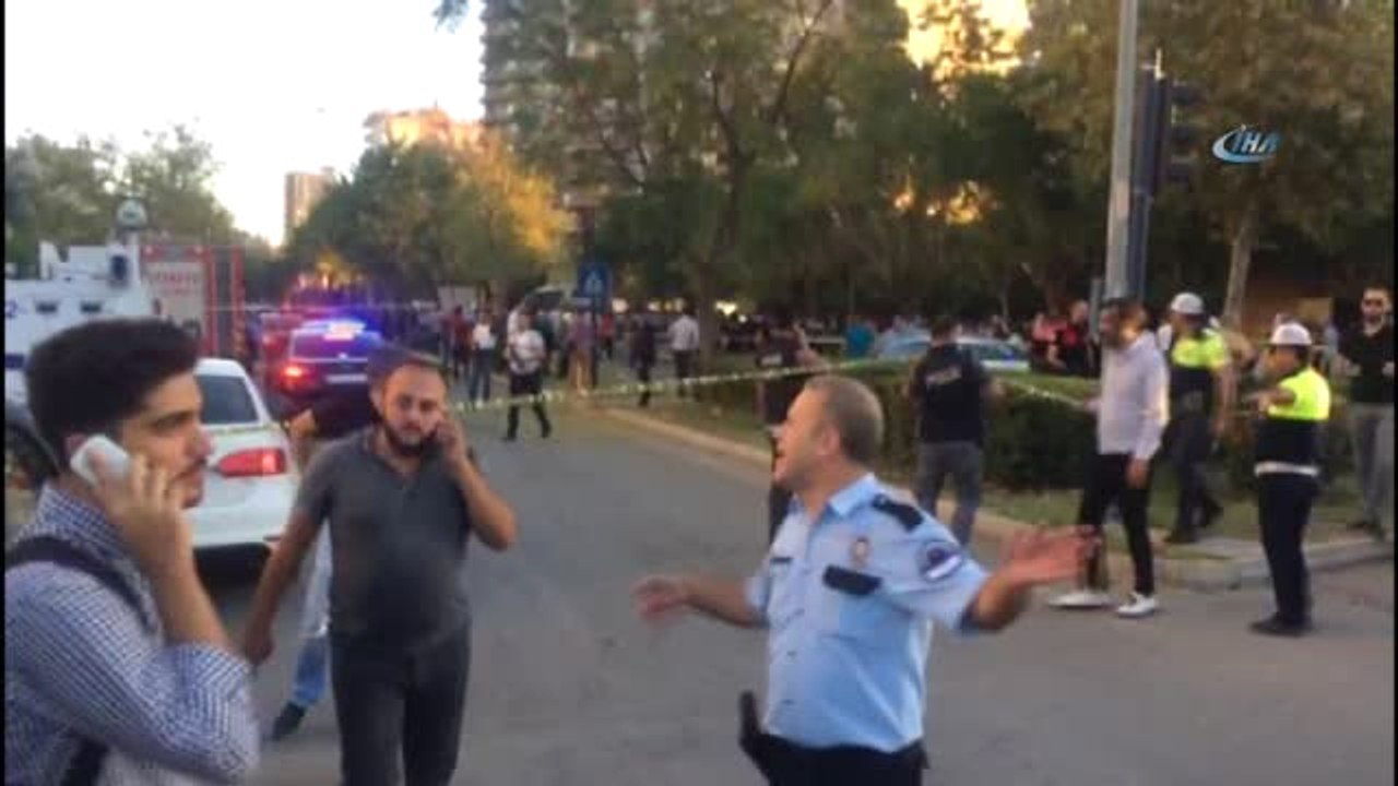 Mersin'de Polis Servis Aracına Bombalı Saldırı