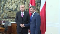 Cumhurbaşkanı Erdoğan, Polonya Parlamentosu Alt Kanadı Sejm Başkanı Kuchcinski'yi Kabul Etti